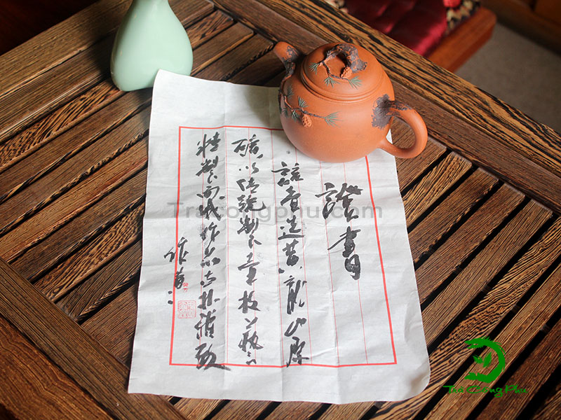 Ấm tử sa Báo xuân cây tùng ATS524